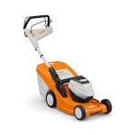 STIHL RMA 443.2 PV – AKU kosačka s pojazdom 1,05 kW, záber 41 cm, kôš 55 l